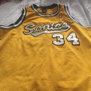 Men’s Nike Sonic jersey